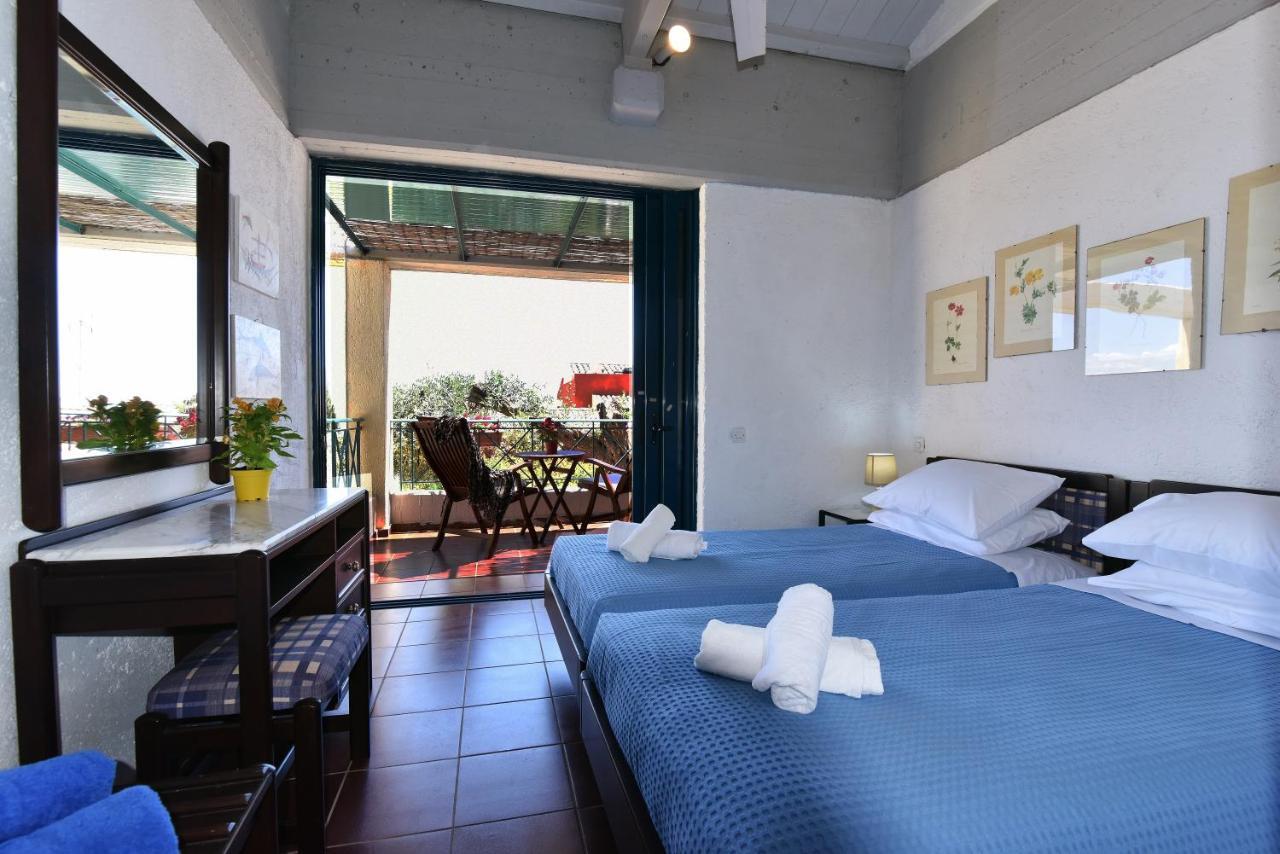 Barbati Beach House Apartamento Exterior foto