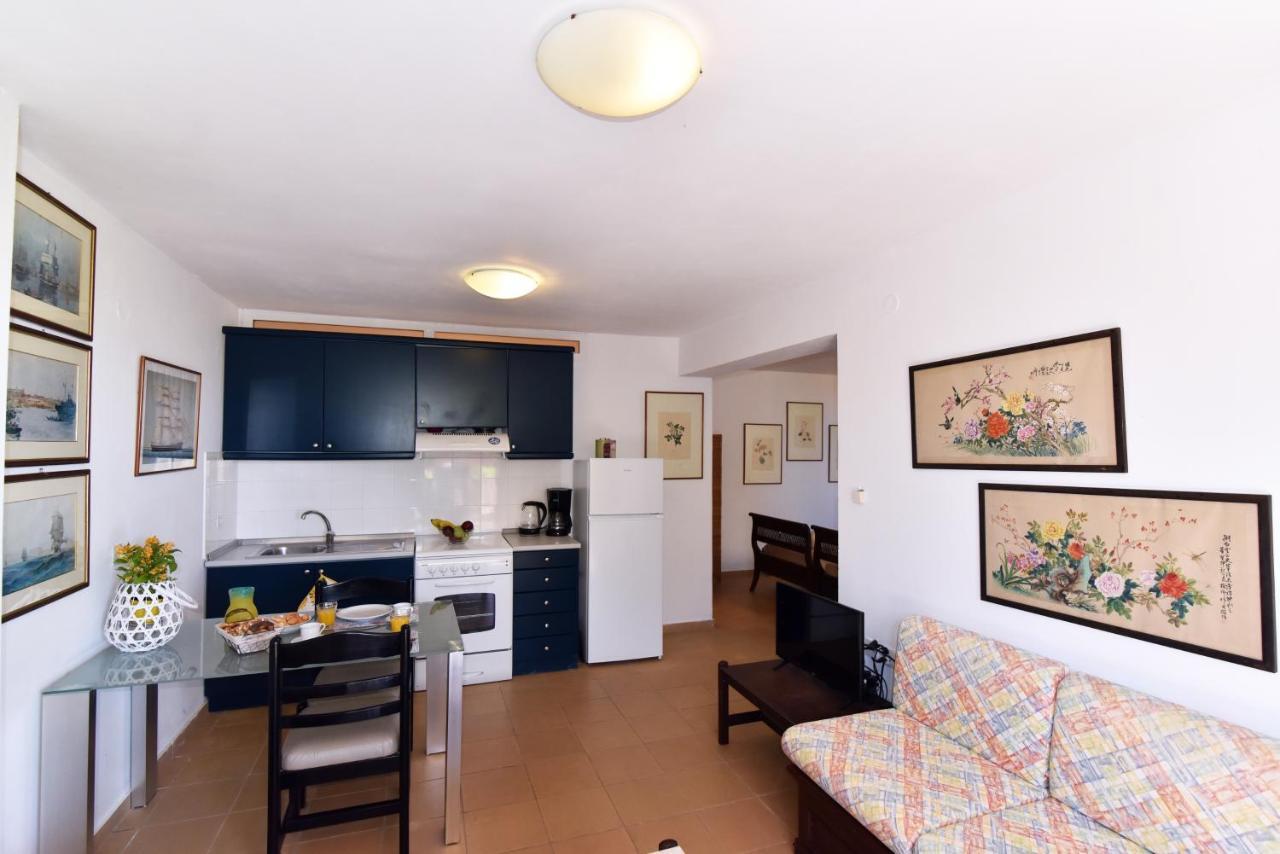 Barbati Beach House Apartamento Exterior foto
